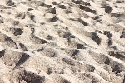 Qu'est-ce qu'il faut savoir sur le sable polymère ?