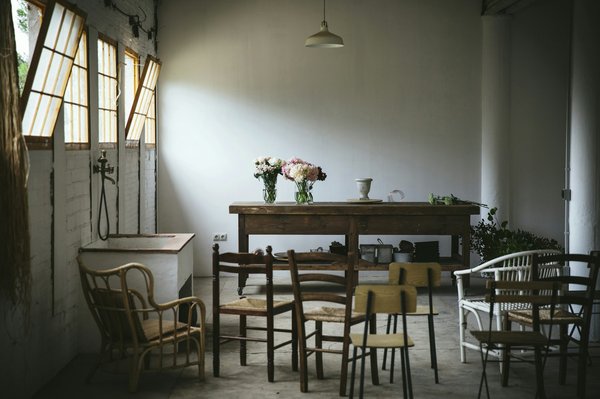 Quelles sont les caractéristiques de la table extensible ?